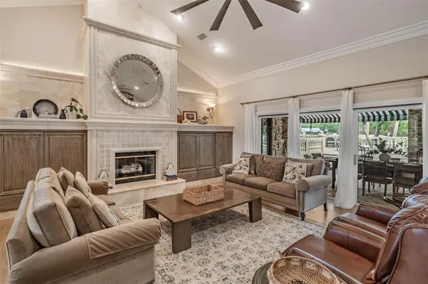 18707 PEPPER PIKE, Lutz, FL 33558
