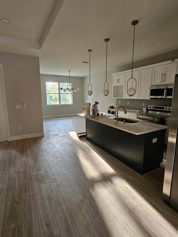 13105 N BOULEVARD, Tampa, FL, 33612 photo 17