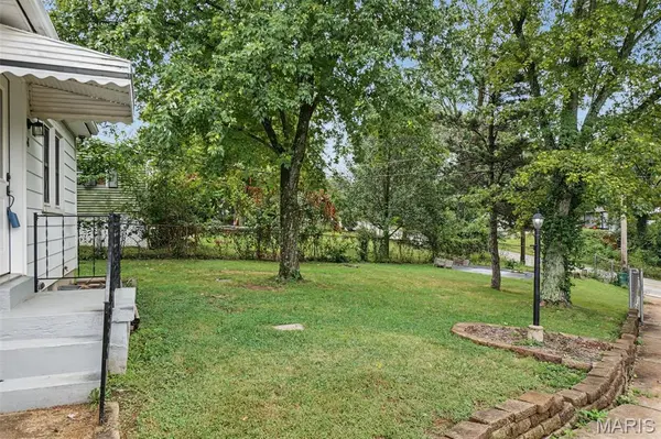 4641 Brennan RD, High Ridge, MO 63049