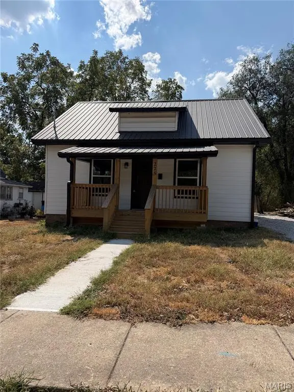 225 Taylor ST, Lebanon, MO 65536