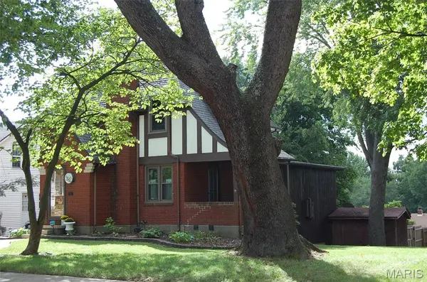 324 W 6th ST, Washington, MO 63090