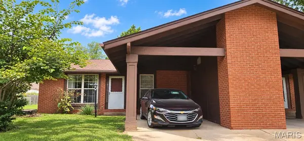 9 Concord DR, Millstadt, IL 62260