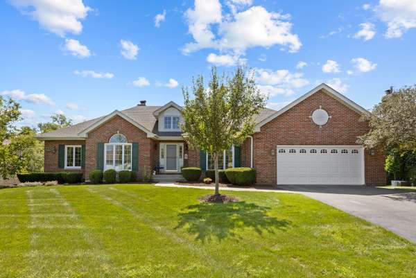 7661 Steeple Chase DR, Frankfort, IL 60423