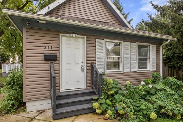 311 Orange ST, Elgin, IL 60123