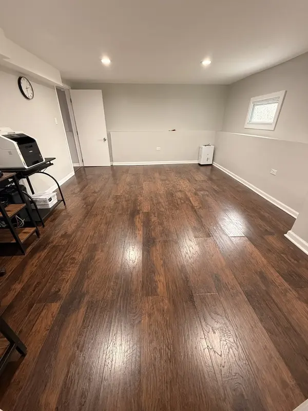 431 W Elm ST, Villa Park, IL 60181