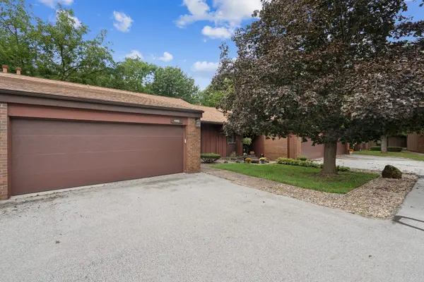 4810 6th Avenue DR #6, Moline, IL 61265