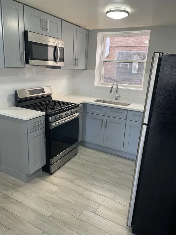 5712 W Higgins AVE #Garden, Chicago, IL 60630