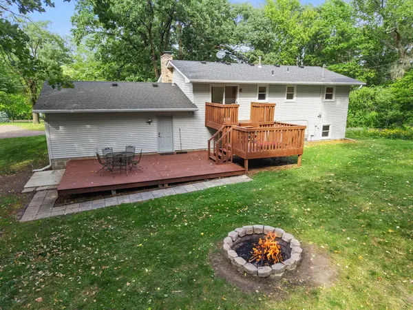 11397 274th AVE NW, Zimmerman, MN 55398
