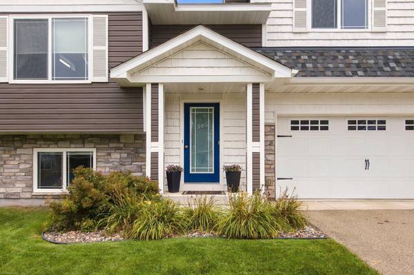 1638 Hidden TRL, Mayer, MN 55360