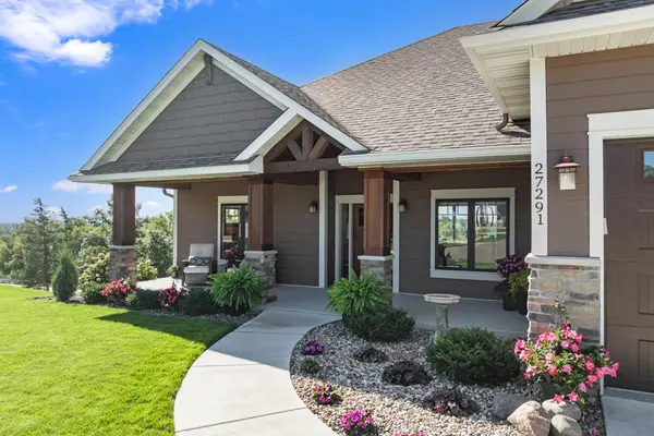 27291 Elle CIR, Elko New Market, MN 55020