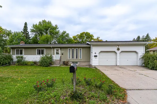 1313 Albert ST, Crookston, MN 56716