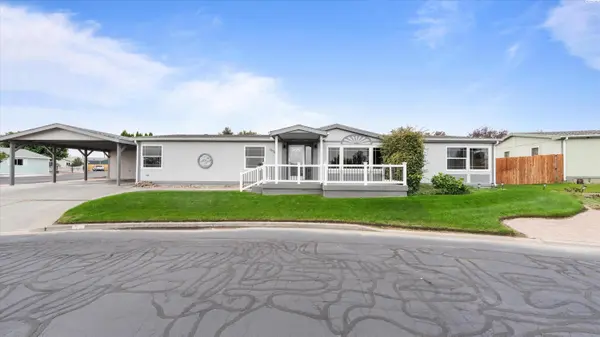 1634 S Dennis PL, Kennewick, WA 99337