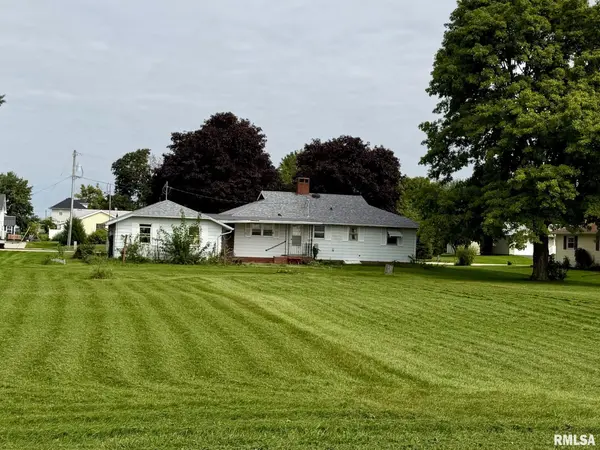 552 E 2ND AVE, Woodhull, IL 61490