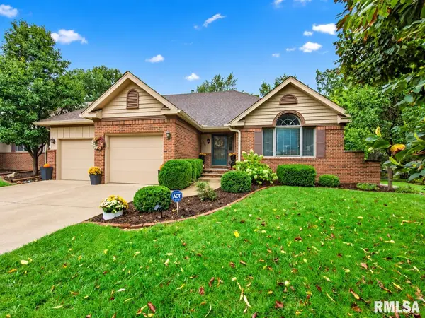 7220 N CHARLES WAY #10, Peoria, IL 61614