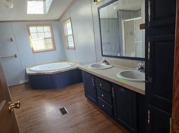 5126 Kirkland Rd, Indian Mound, TN 37079