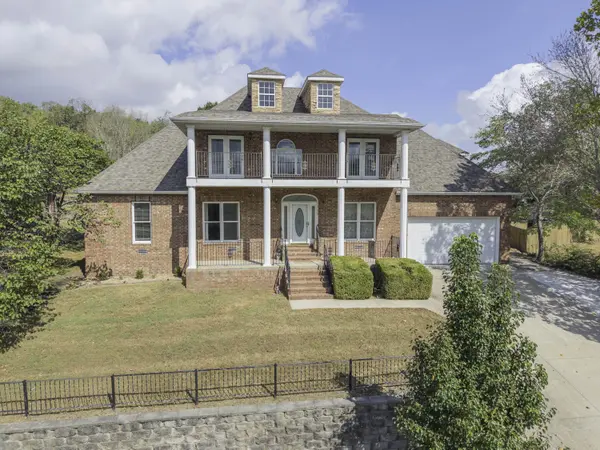 309 Summerwood DR, Branson, MO 65616