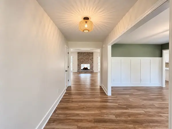 322 Indian Summer LN, Boiling Springs, SC 29316