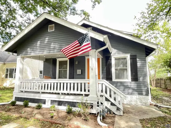1306 NW Grove AVE, Topeka, KS 66606