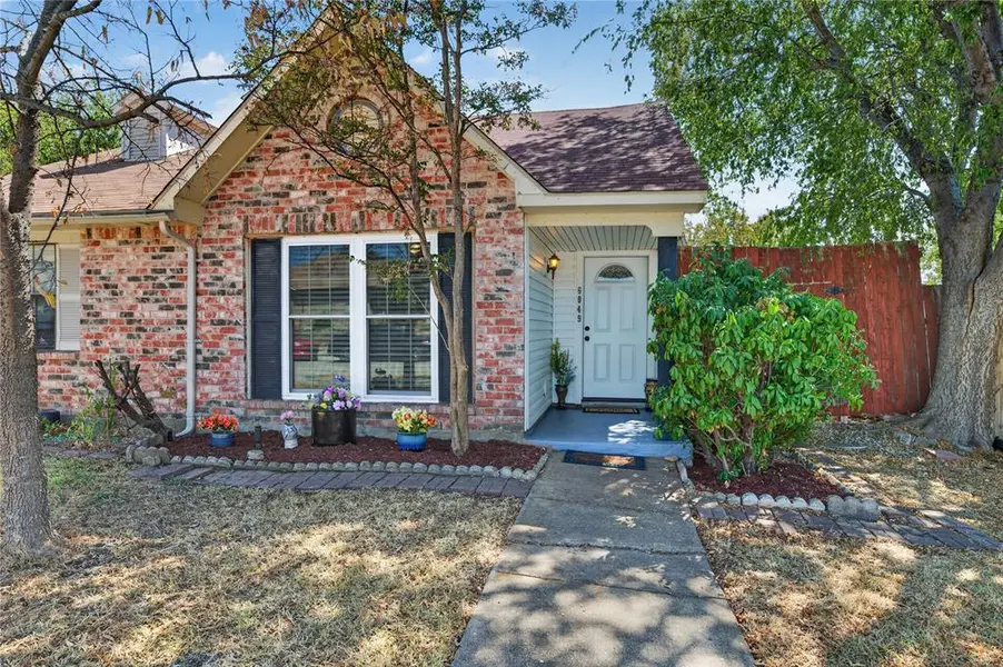 6049 McAfee Drive, The Colony, TX 75056