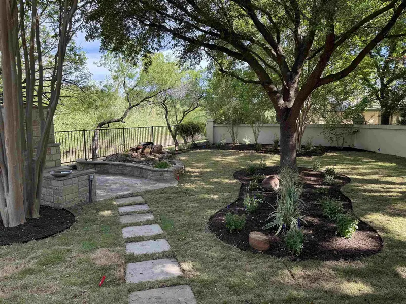 104 Mason Court, Horseshoe Bay, TX 78657-0000