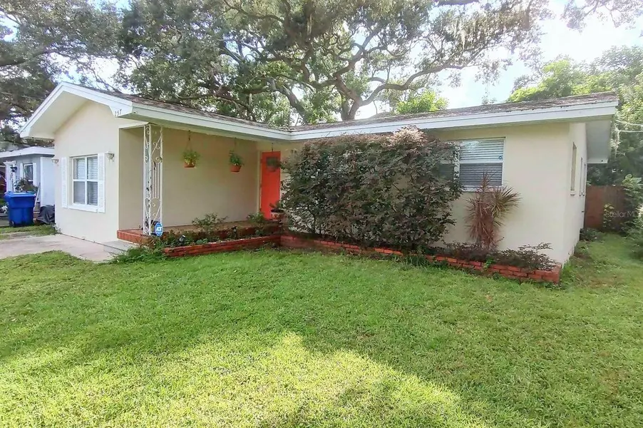 257 5TH ST NW, Largo, FL 33770