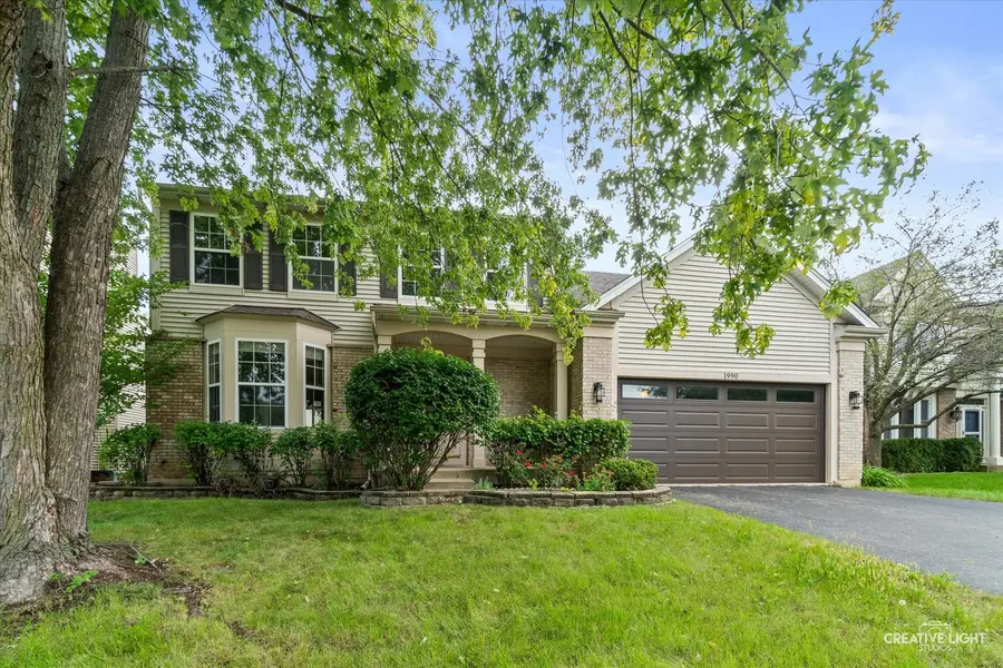 1990 Summerlin DR, Aurora, IL 60503