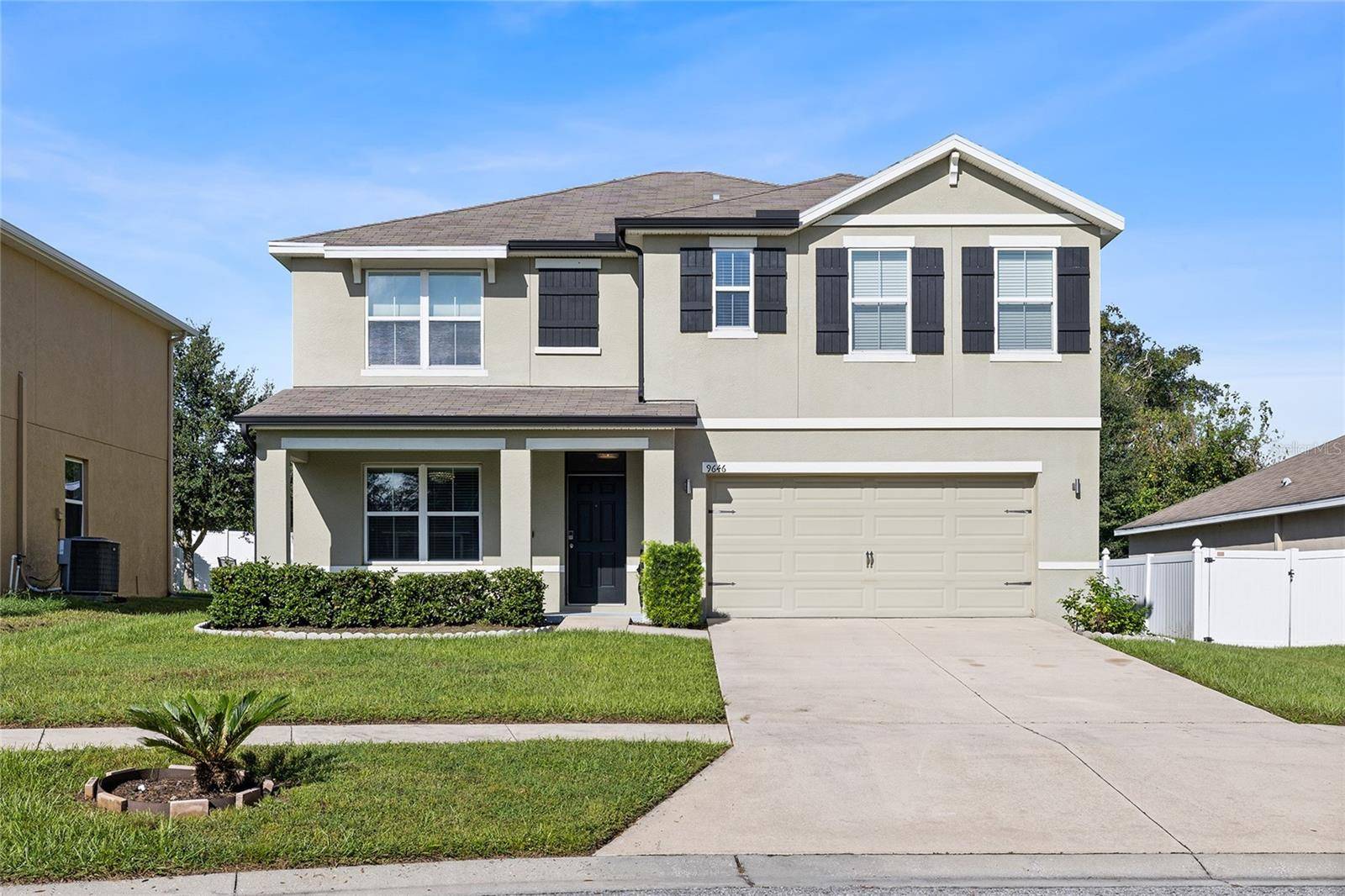 9646 TRONCAIS CIR, Thonotosassa