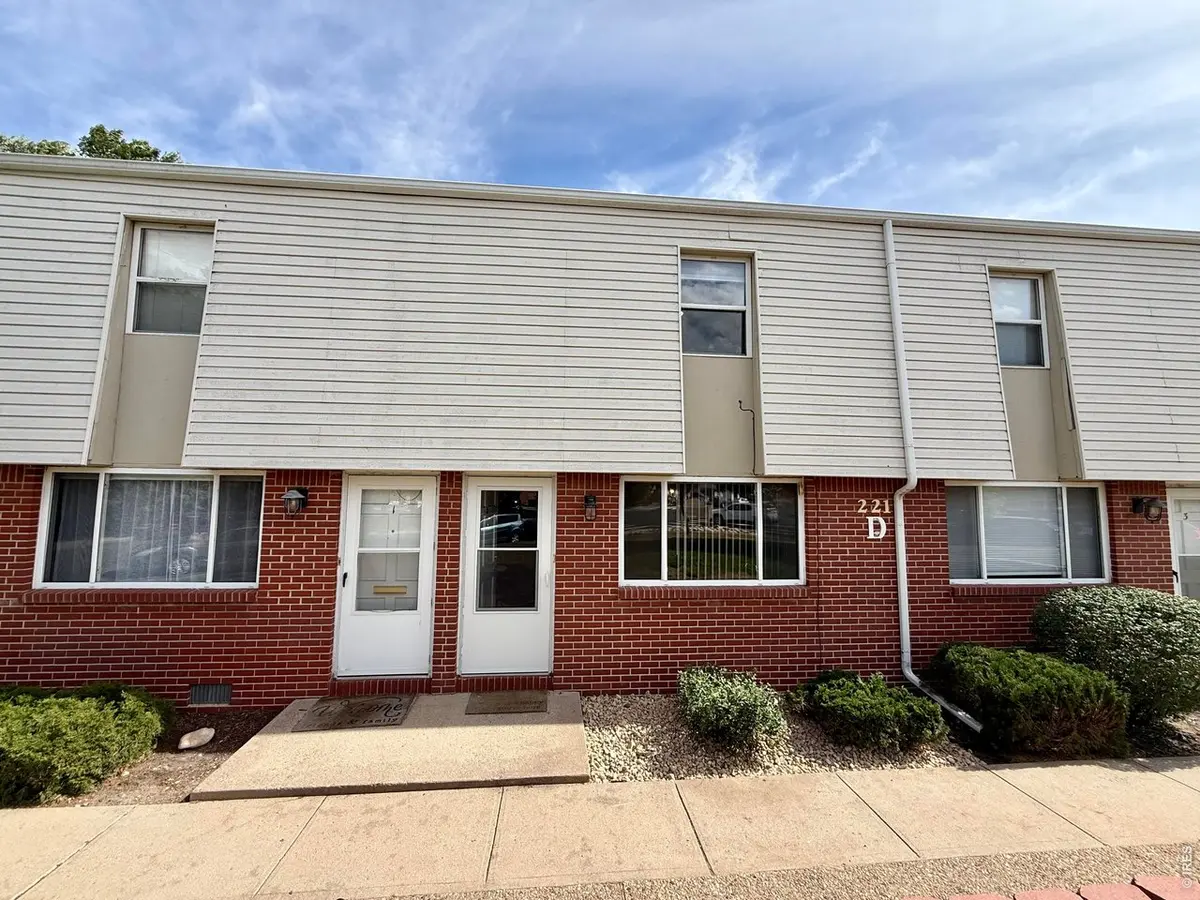 221 Chestnut #D2, Windsor, CO 80550