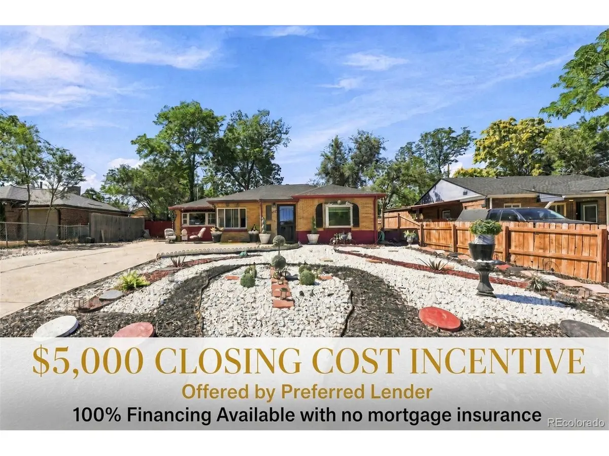 2065 Syracuse, Denver, CO 80207