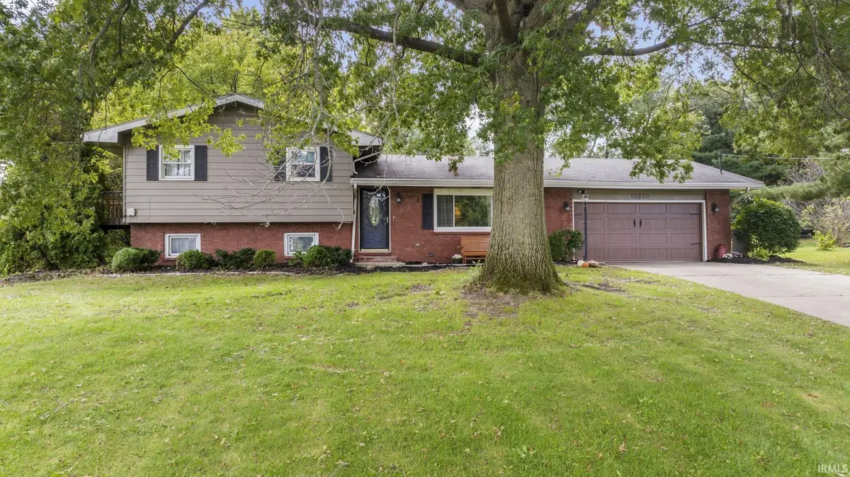 13850 Ireland RD, Mishawaka, IN 46544-9129