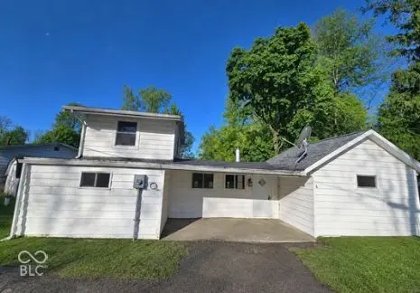 5711 W County Road 1070 N, Gaston, IN 47342