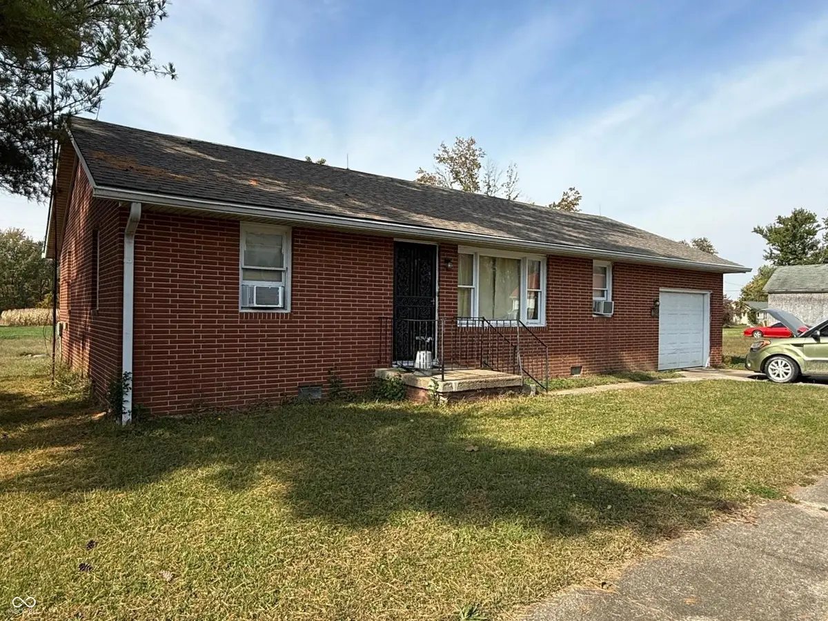 4213 Main ST, Coal City, IN 47427