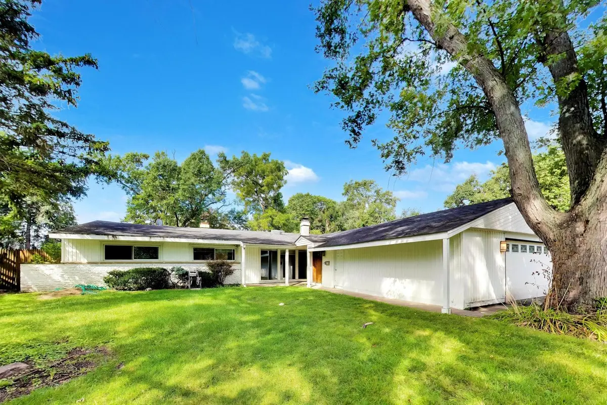 115 Lockerbie LN, Wilmette, IL 60091