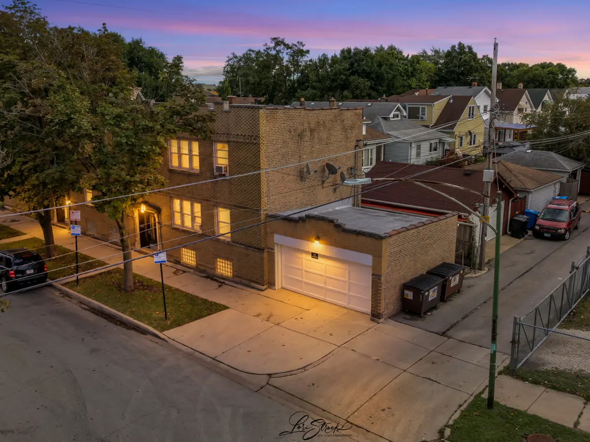 3058 N Lotus AVE, Chicago, IL 60641