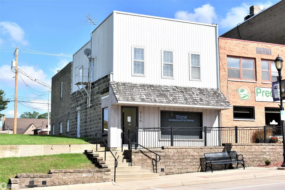 714 Washington AVE, Iowa Falls, IA 50126