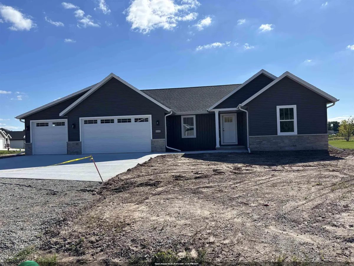 2951 WINNIPEG ST, Menasha, WI 54952