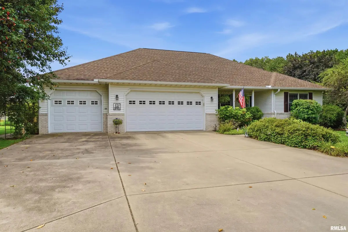5717 S THOMAS CT, Bartonville, IL 61607