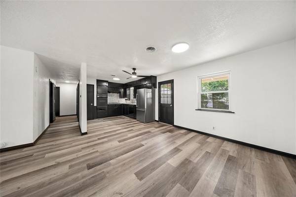 5316 Ammons Street, Haltom City, TX 76117
