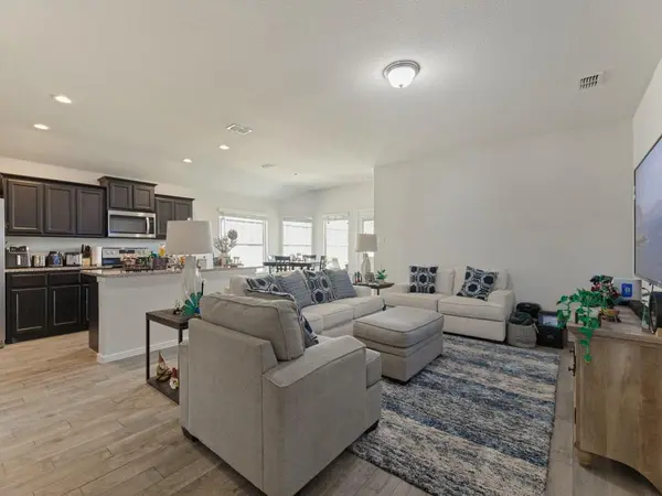 9224 Castorian Drive, Fort Worth, TX 76131