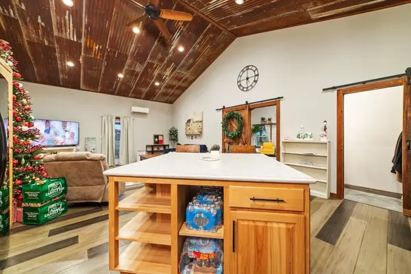 355 County Road 144, Comanche, TX 76442