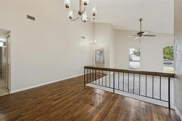 4237 Glen Springs Drive, Arlington, TX 76016