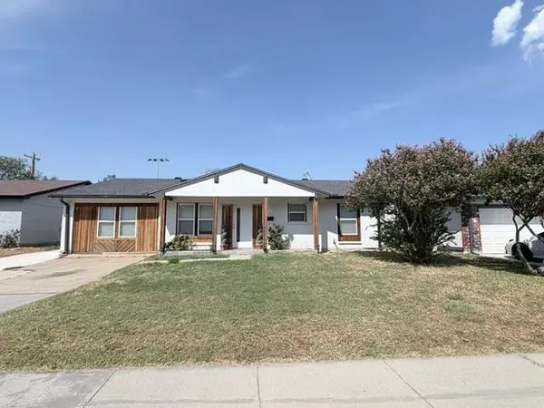 701 Sweetbriar, Lewisville, TX 75067