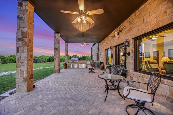 826 Black Jack Ranch RD, Burnet, TX 78611