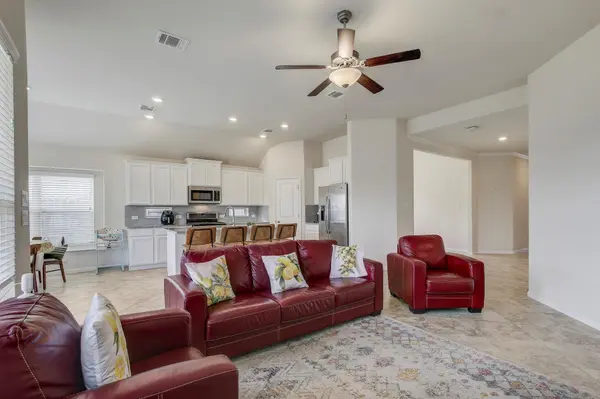 1275 Chad DR, Round Rock, TX 78665