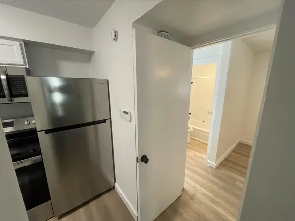 2410 Longview ST #206, Austin, TX 78705