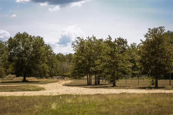 5848 FM 180, Ledbetter, TX 78946