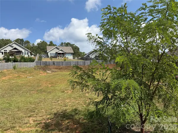 108 Starwood Valley TRL, Arden, NC 28704