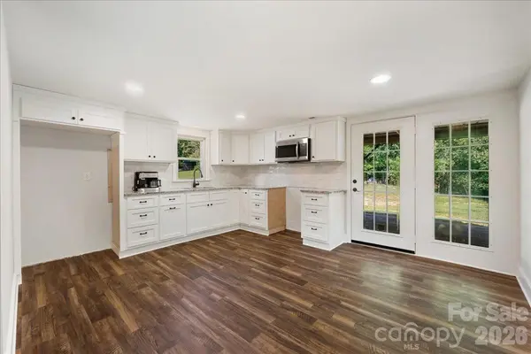 12770 Bringle Ferry RD, Richfield, NC 28137