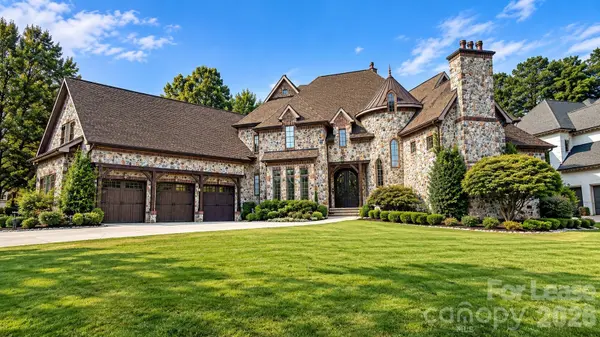 16821 America Cup RD, Cornelius, NC 28031