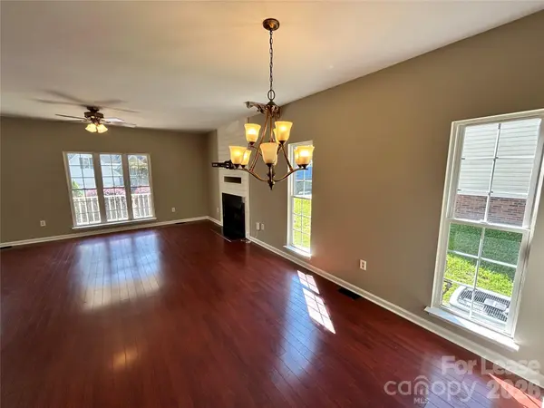 1547 Cambridge Heights PL NW, Concord, NC 28027